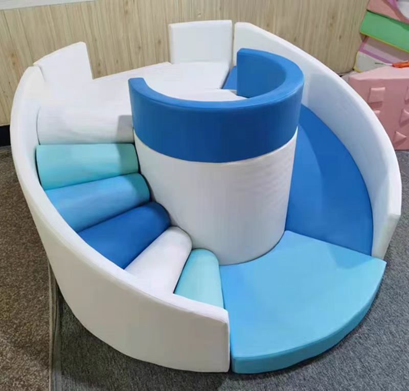 Set di Attrezzature Commercial - Kids Outdoor House recensione e prezzo