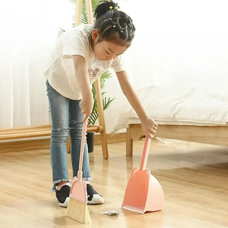 Mini Scopa e Paletta per Bambi - Kids Outdoor Broom recensione e prezzo