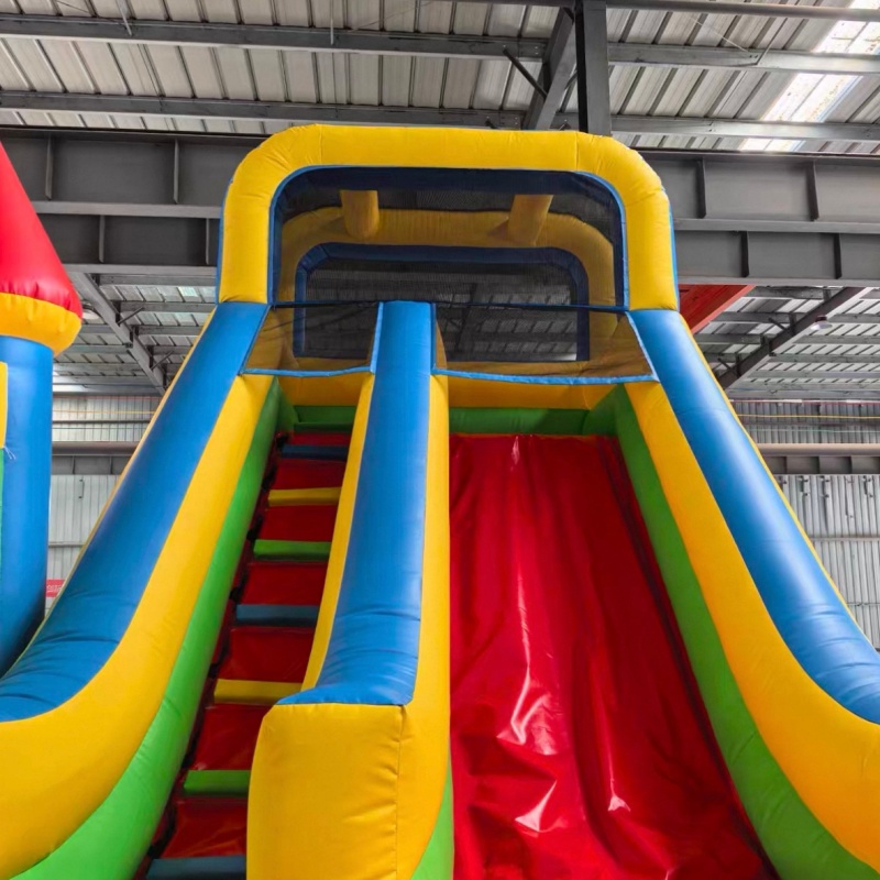Castello Gonfiabile Commercial - Kids Outdoor House recensione e prezzo