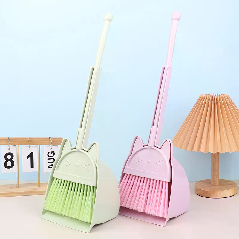 Set di 1 Kit Mini Scopa e Pale - Kids Outdoor Broom recensione e prezzo