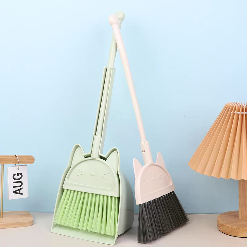 Set di 1 Kit Mini Scopa e Pale - Kids Outdoor Broom recensione e prezzo